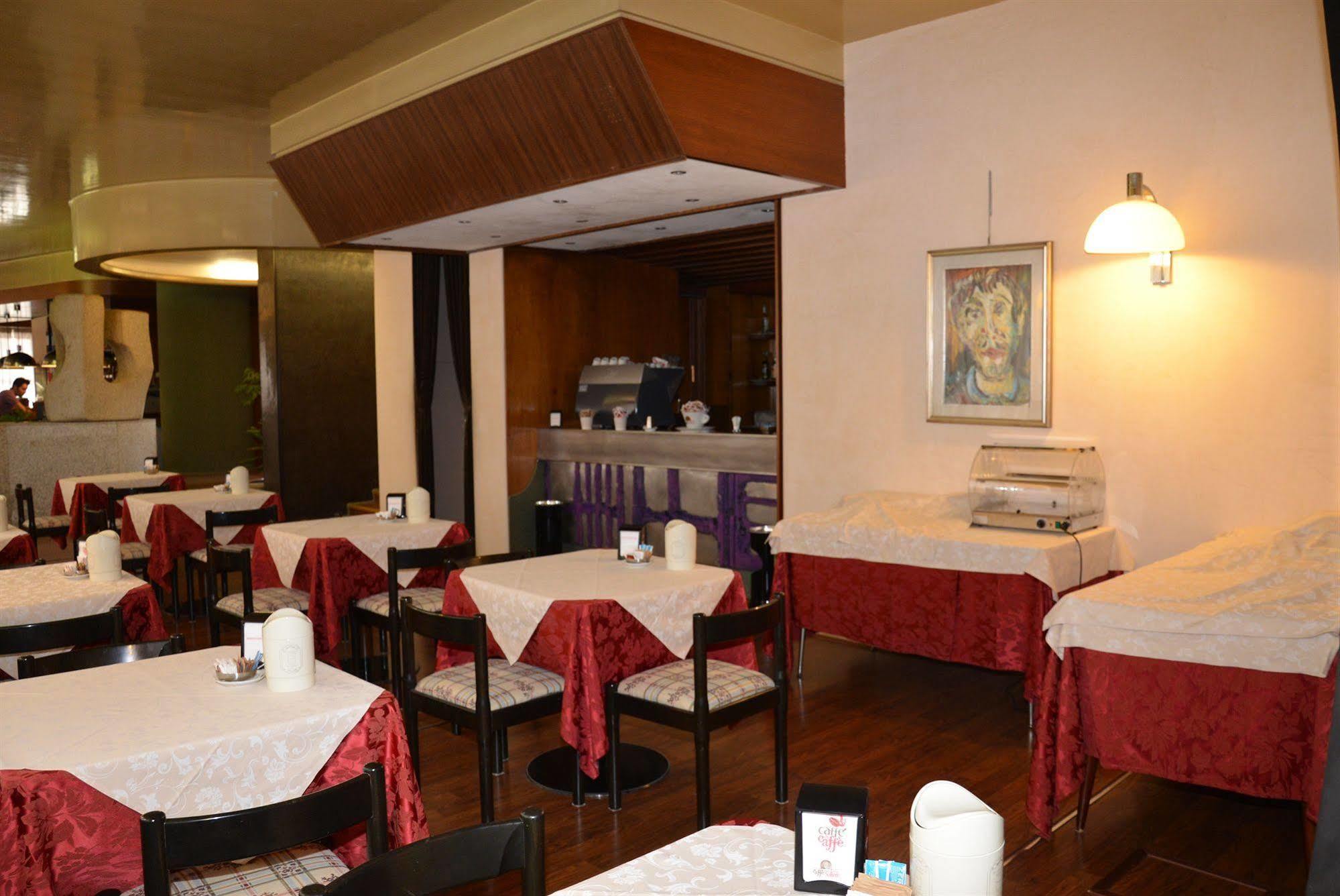 Hotel Salieri Legnago Ngoại thất bức ảnh