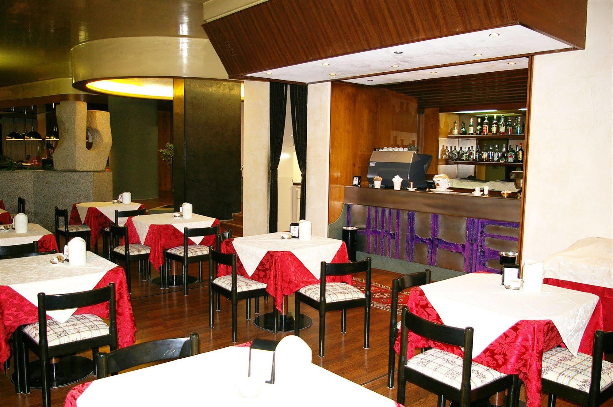 Hotel Salieri Legnago Ngoại thất bức ảnh