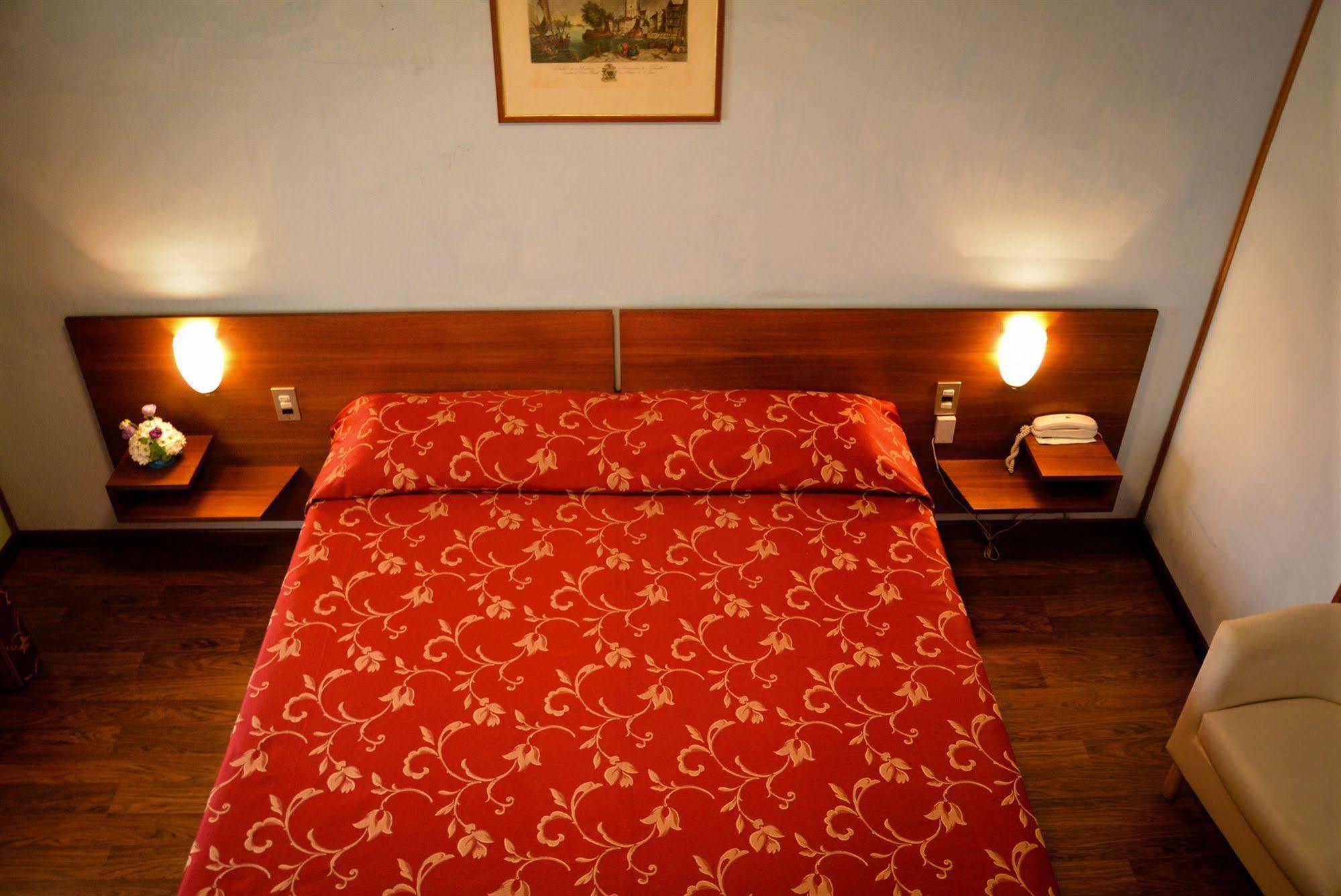 Hotel Salieri Legnago Ngoại thất bức ảnh