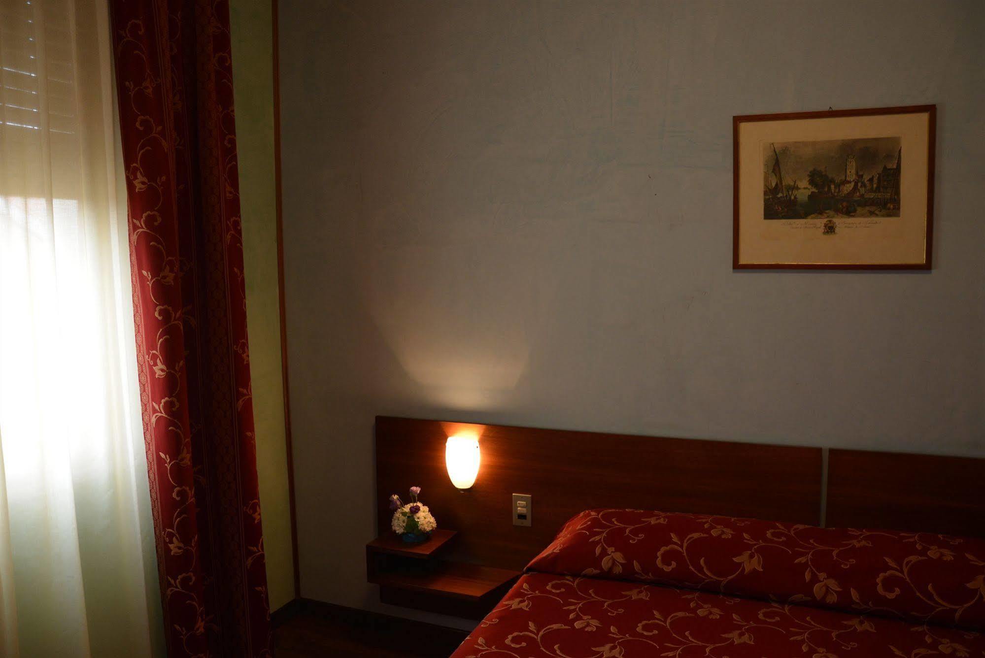 Hotel Salieri Legnago Ngoại thất bức ảnh